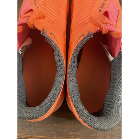 Nike Phantom Venom Academy IC indoor Soccer Shoes Youth Size 4Y Bright Crimson - Picture 5 of 8